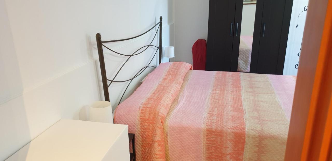 Casa Vacanza Etna Evergreen Villa ปิเอดิมอนเต เอตเนโอ ภายนอก รูปภาพ