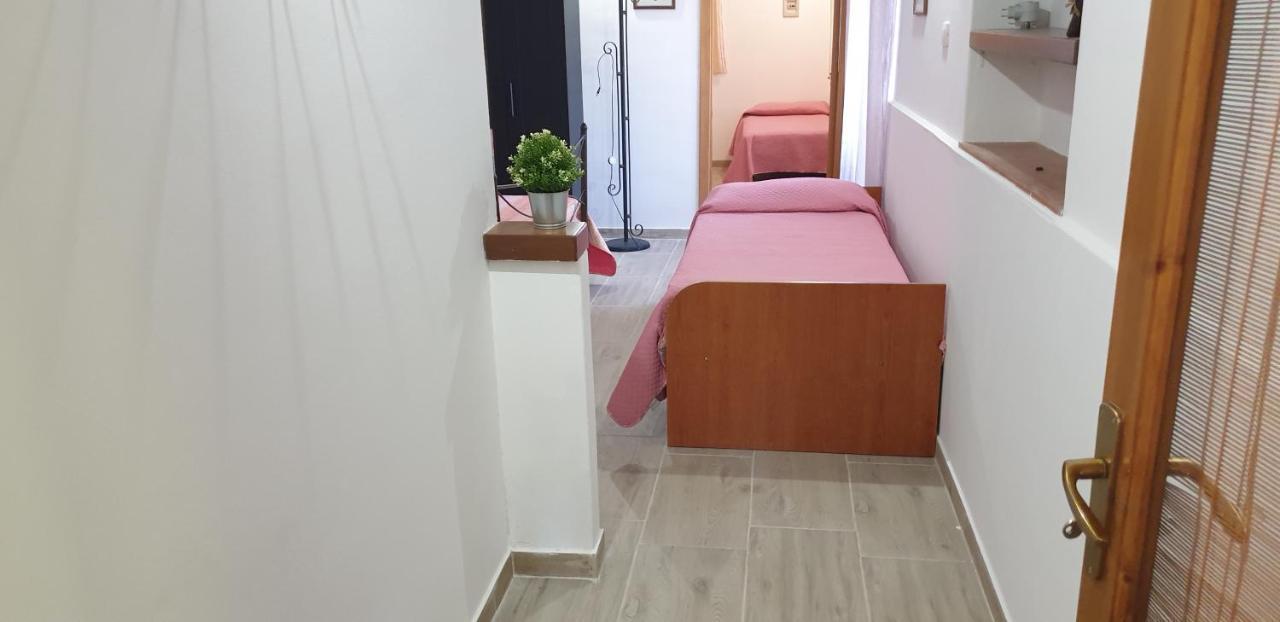 Casa Vacanza Etna Evergreen Villa ปิเอดิมอนเต เอตเนโอ ภายนอก รูปภาพ