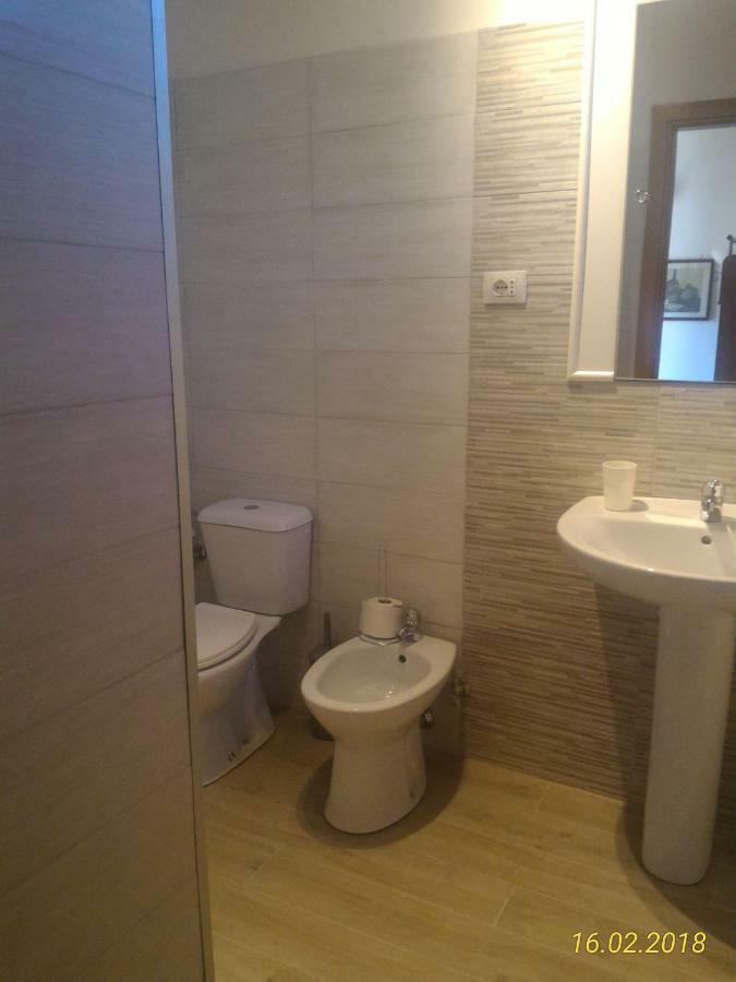Casa Vacanza Etna Evergreen Villa ปิเอดิมอนเต เอตเนโอ ภายนอก รูปภาพ
